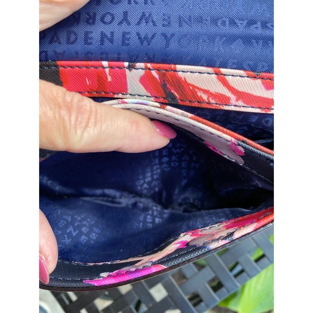 Kate Spade Laurel Way Carsen Blurry Floral Crossbody Saffiano Leather Bag‎
